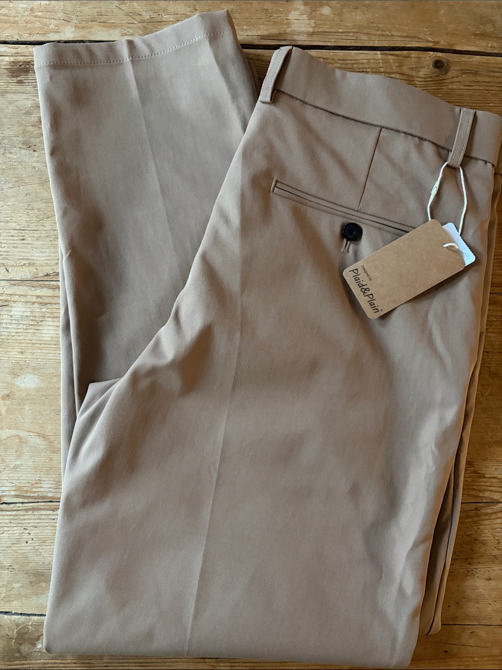 NWT Men’s SlimFit Performance no iron Chinos Zip Front Tan 33x28 - Picture 3 of 7